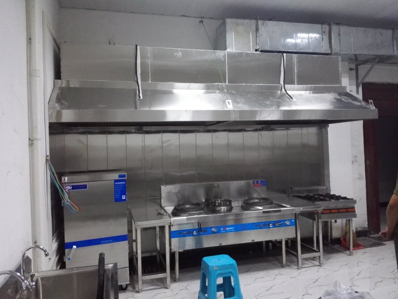 不锈钢厨房设备，打造高品质烹饪环境